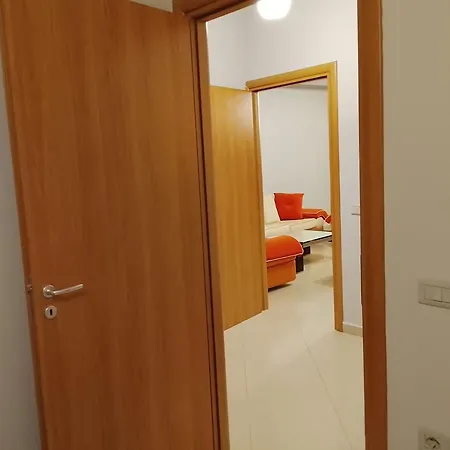 Two Bedrooms Two Bathrooms And Two Balconys Lägenhet