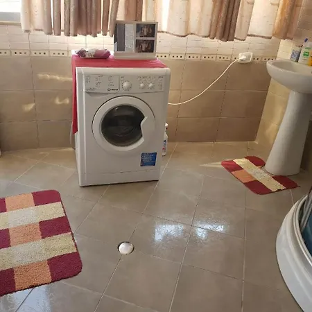 Two Bedrooms Two Bathrooms And Two Balconys Lägenhet Vlorë