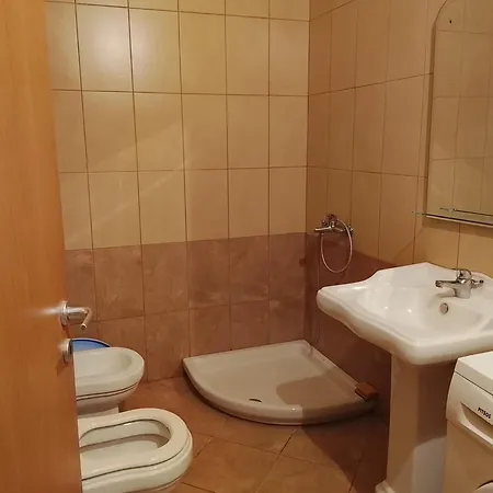 Two Bedrooms Two Bathrooms And Two Balconys 아파트 Vlorë