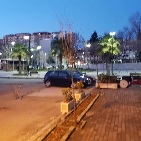 Two Bedrooms Two Bathrooms And Two Balconys 아파트